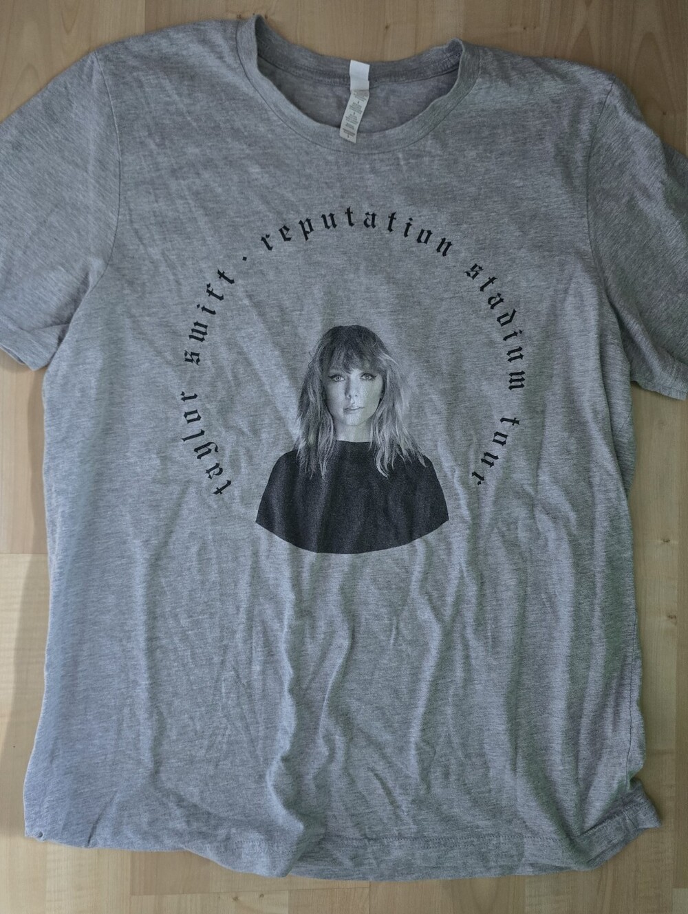 Taylor Swift Reputation Stadium Tour T-shirt